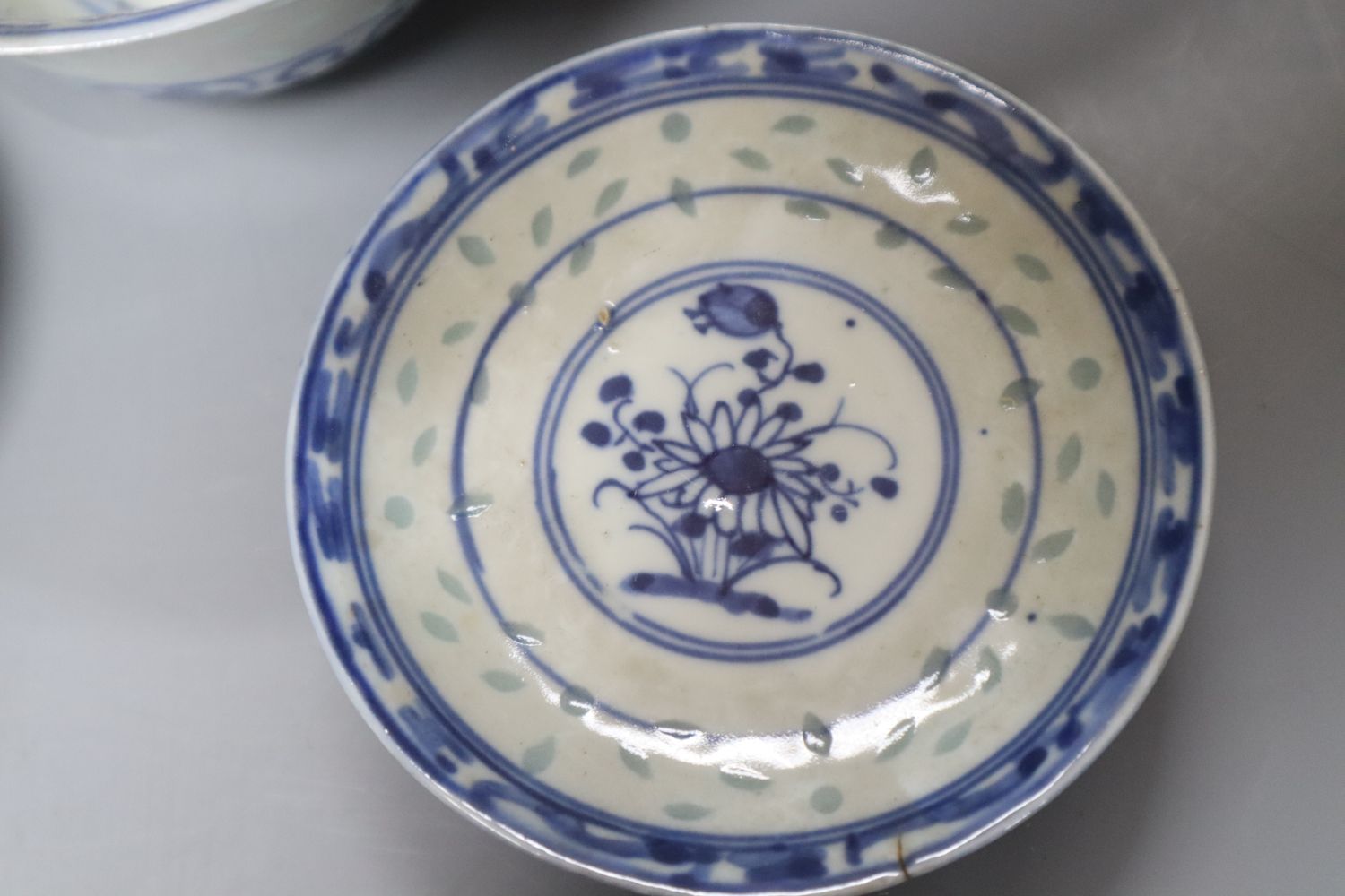 A Chinese blue and white baluster vase, 17cm, three Chinese bowls and four stands